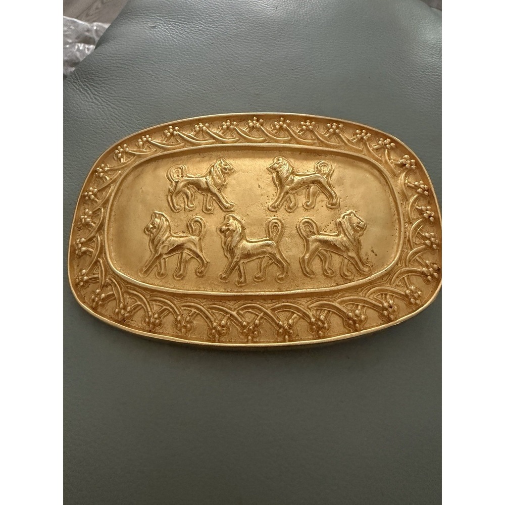 Vintage Doreen Ryan Lions Dogs Large Womens Belt Buckle - DR 94 - Gold Tone
